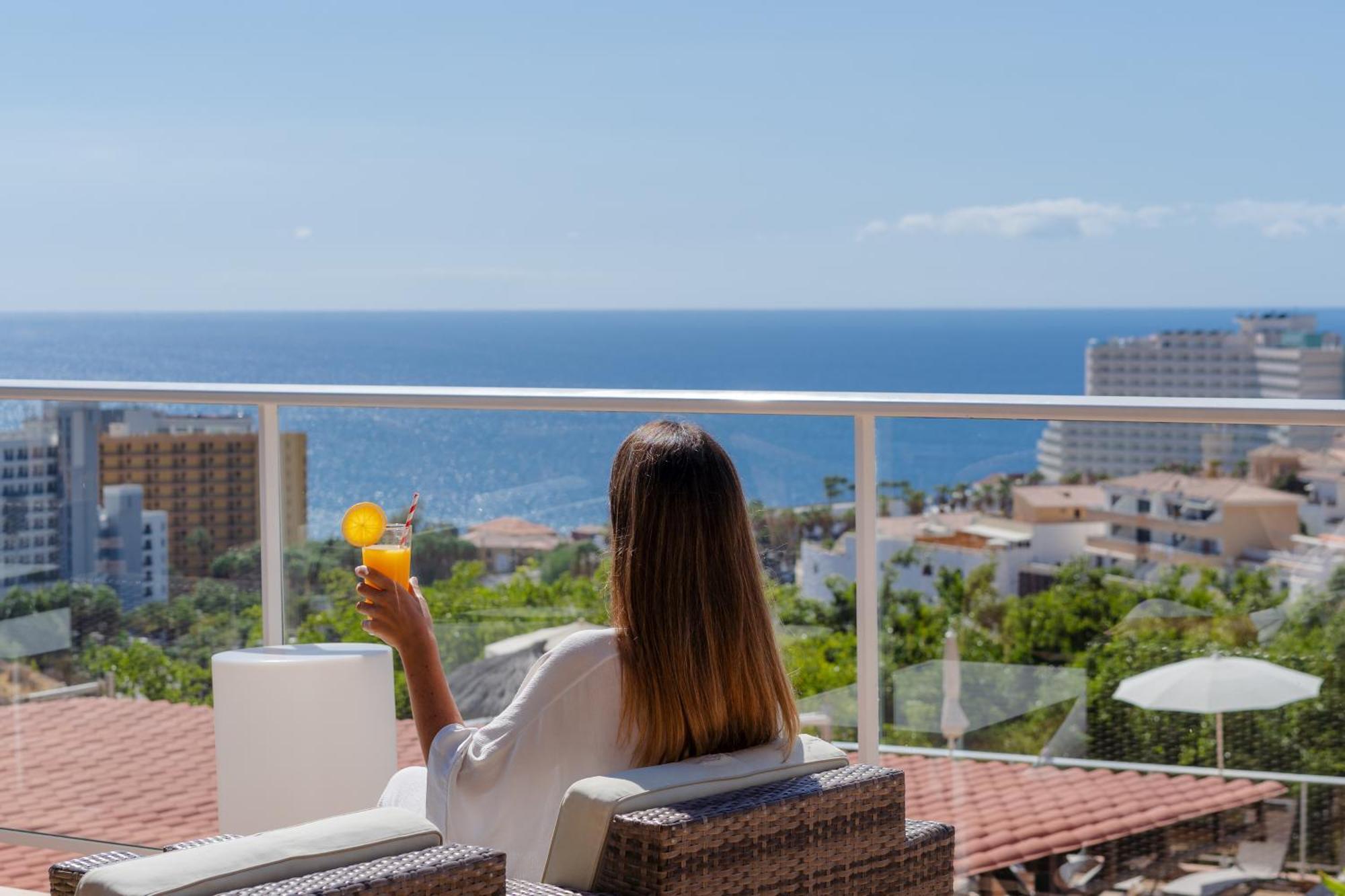 Wyndham Residences Costa Adeje Bagian luar foto