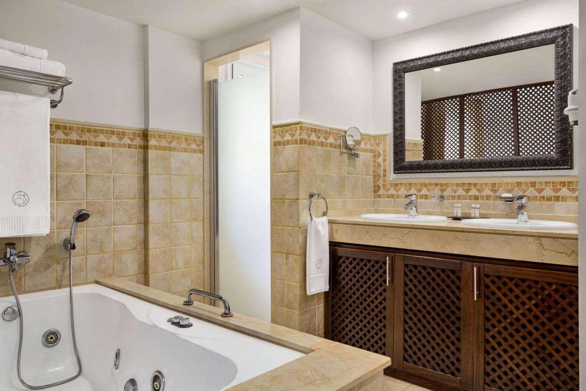 Wyndham Residences Costa Adeje Bagian luar foto