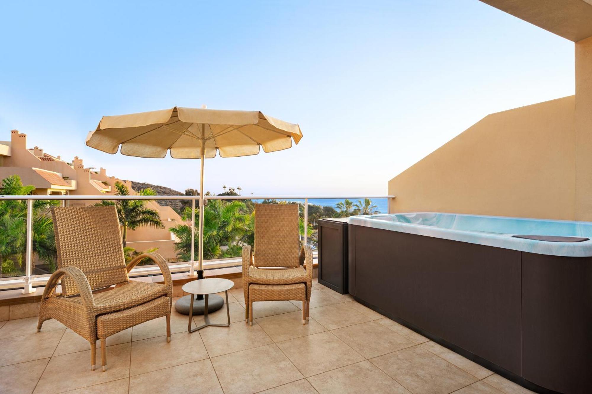 Wyndham Residences Costa Adeje Bagian luar foto